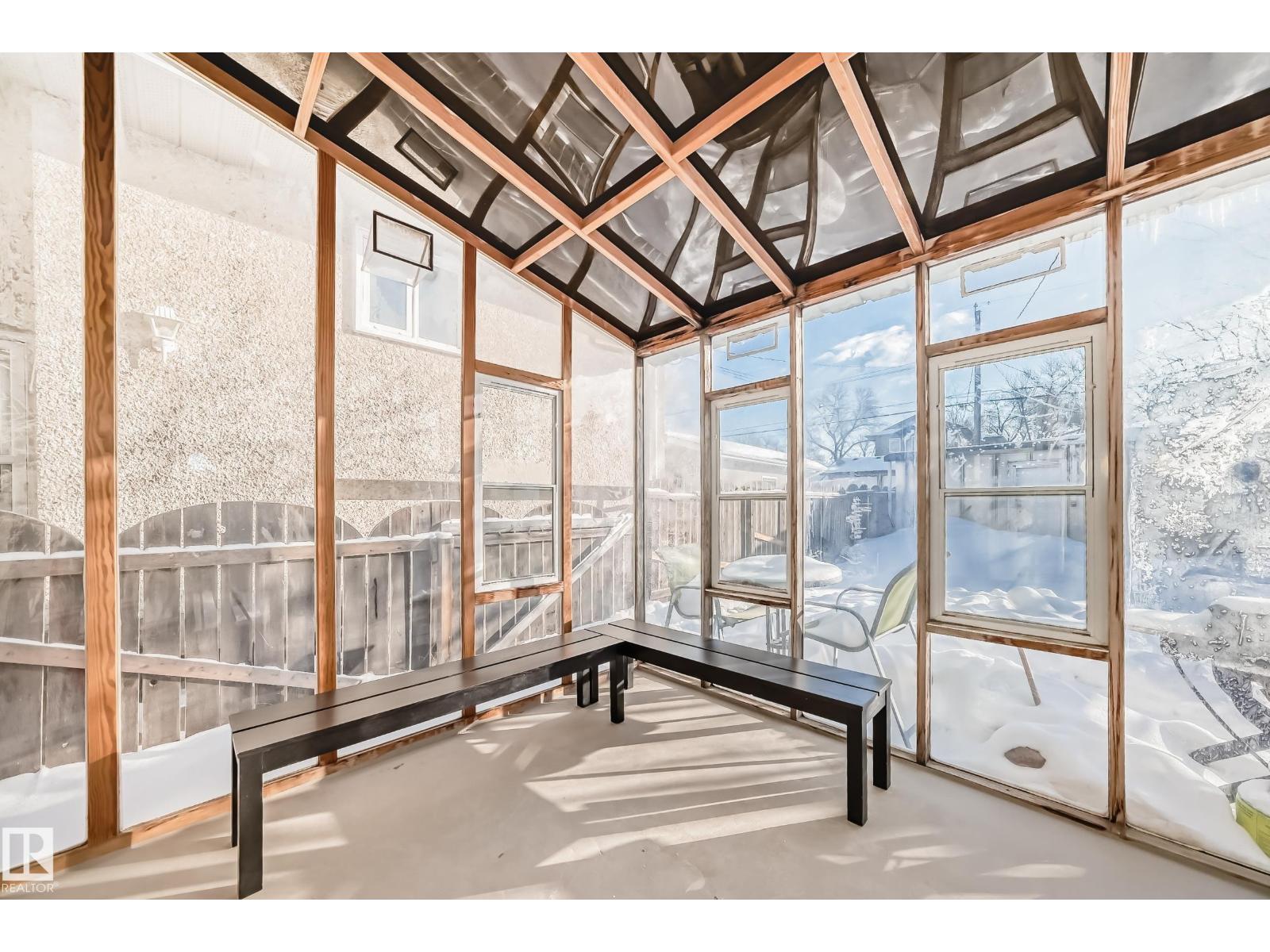 11429 89 ST NW - 30