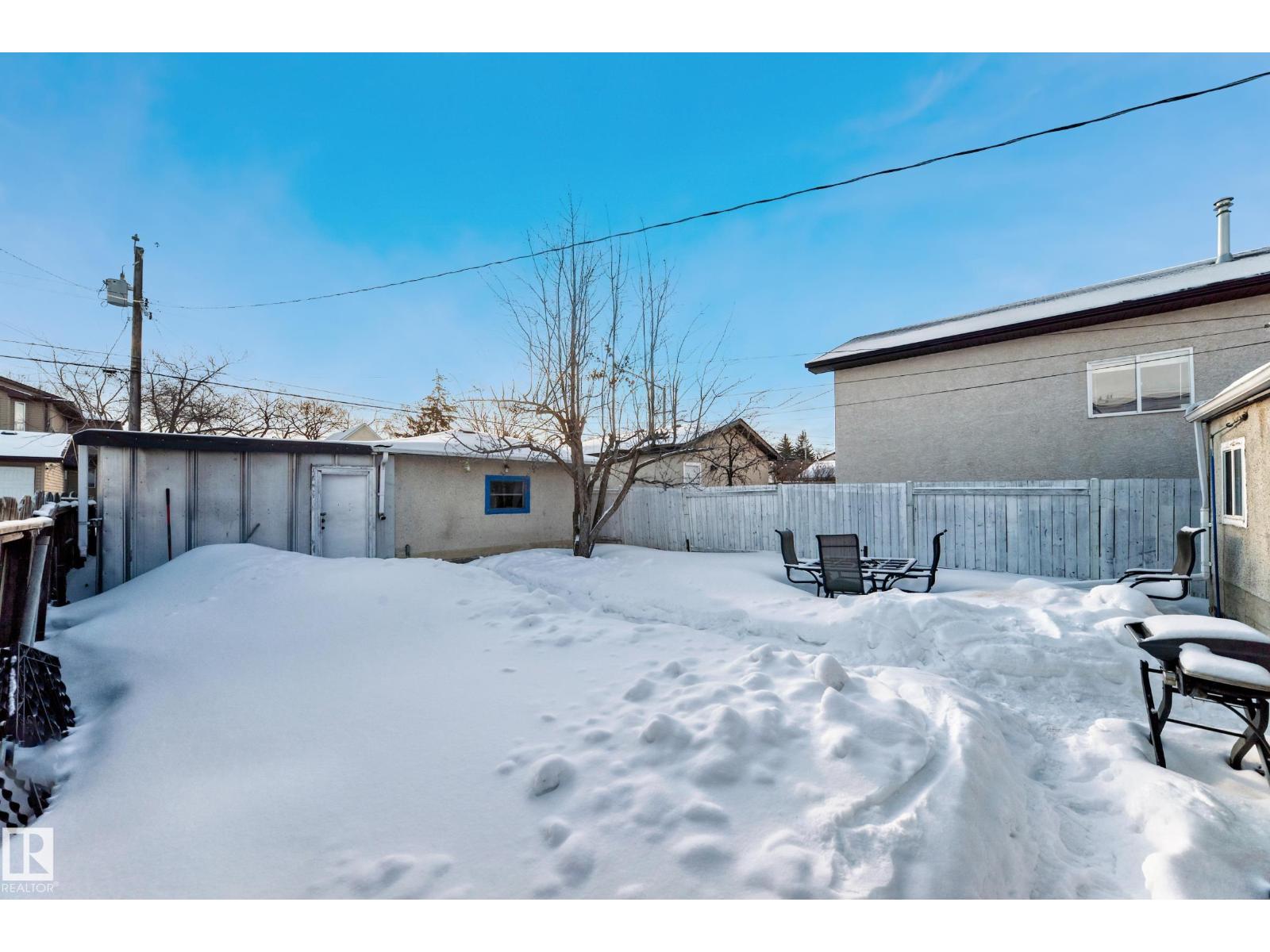11429 89 ST NW - 33