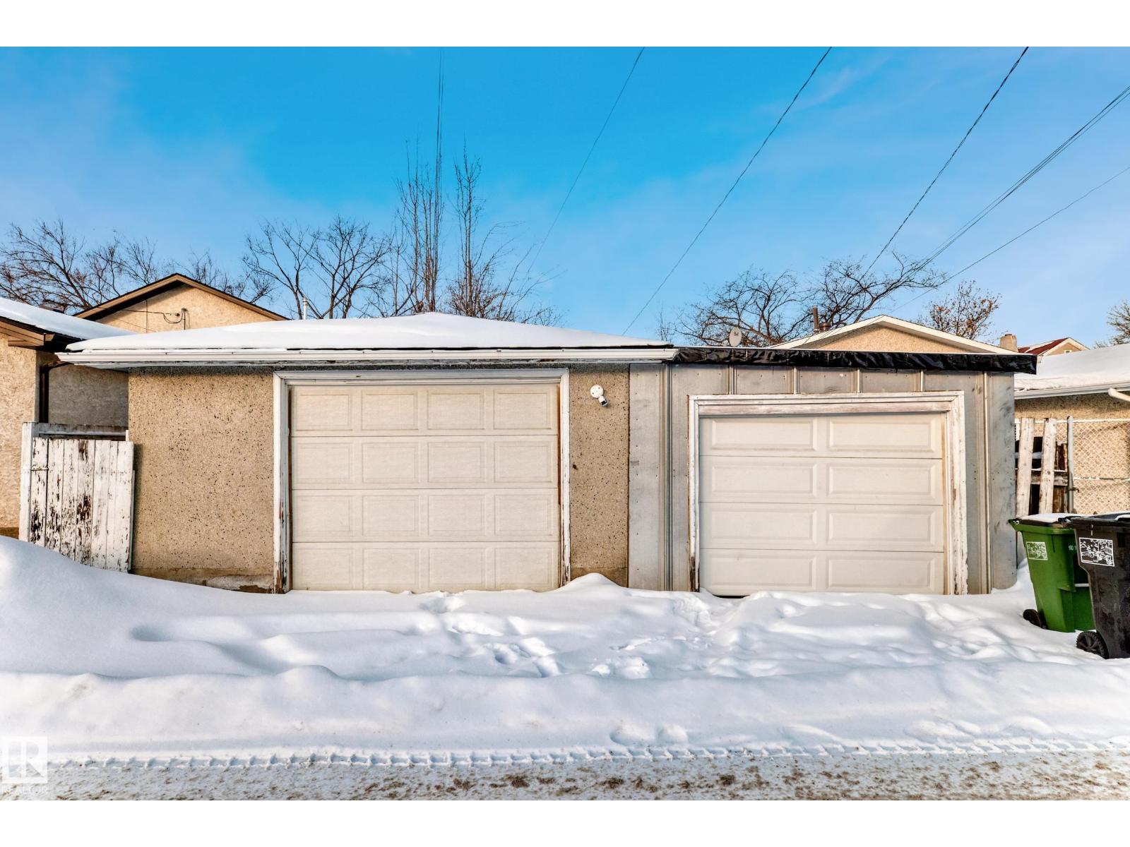 11429 89 ST NW - 36