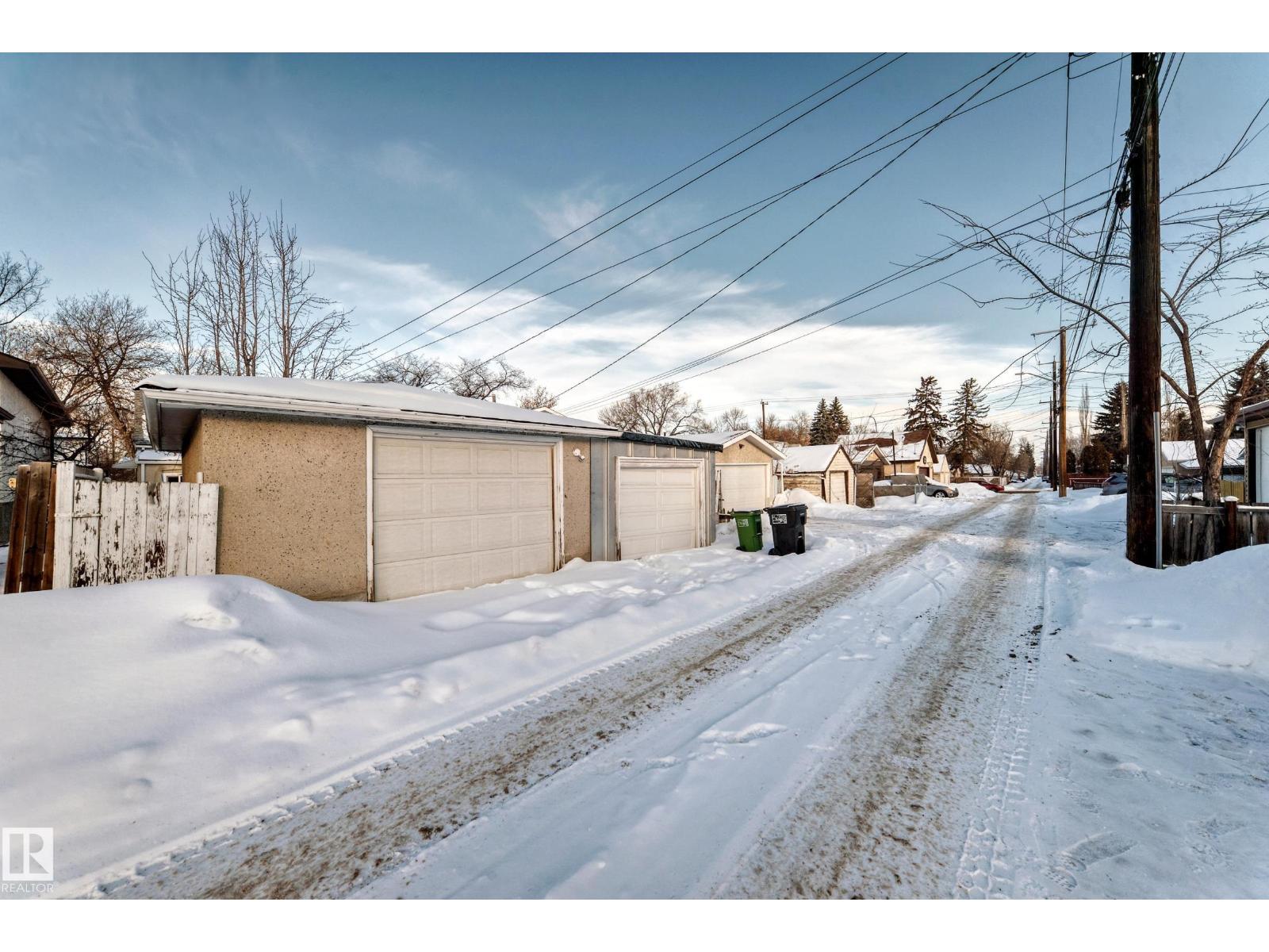 11429 89 ST NW - 37