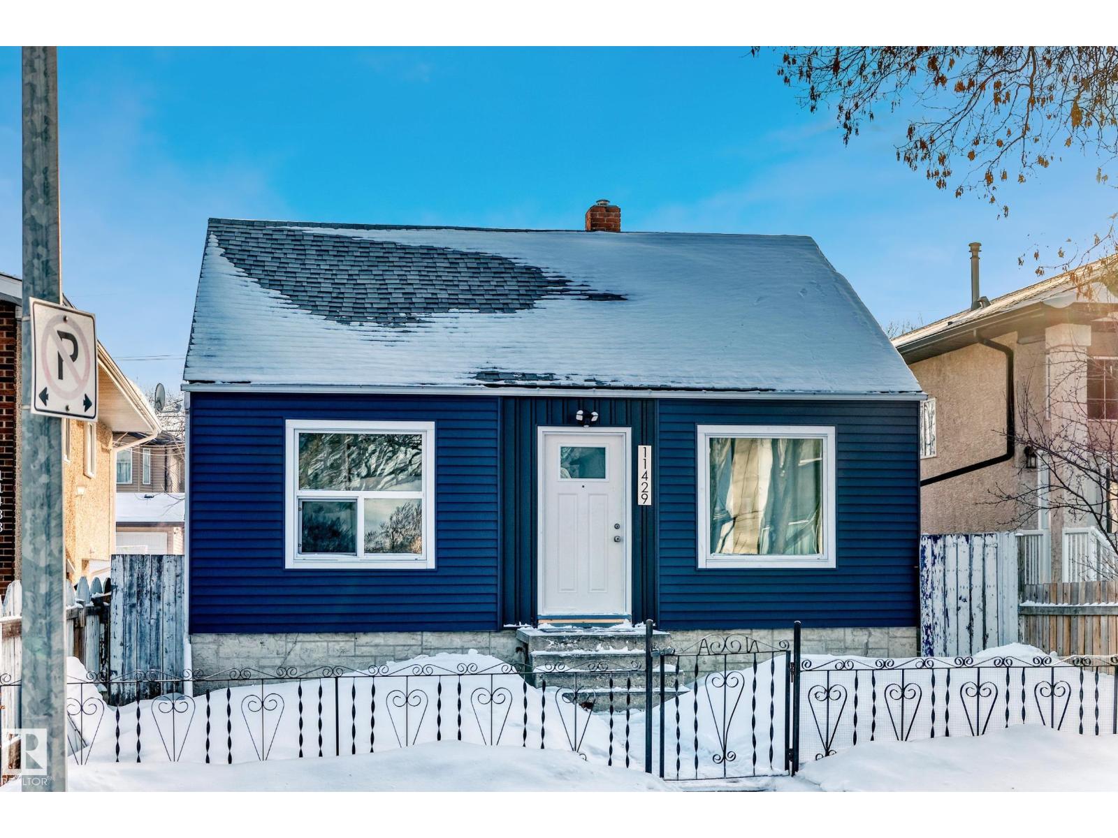 11429 89 ST NW - 5