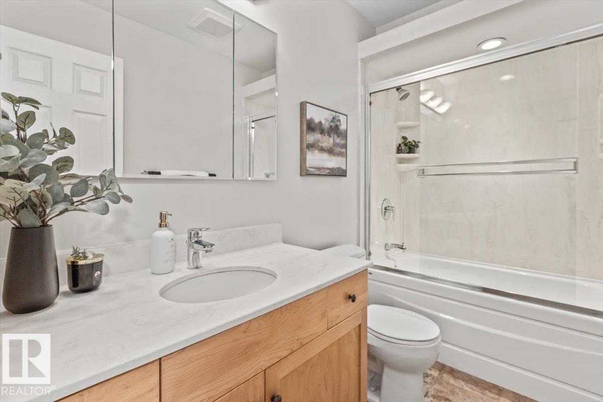 10452 18 AV NW — photo 19