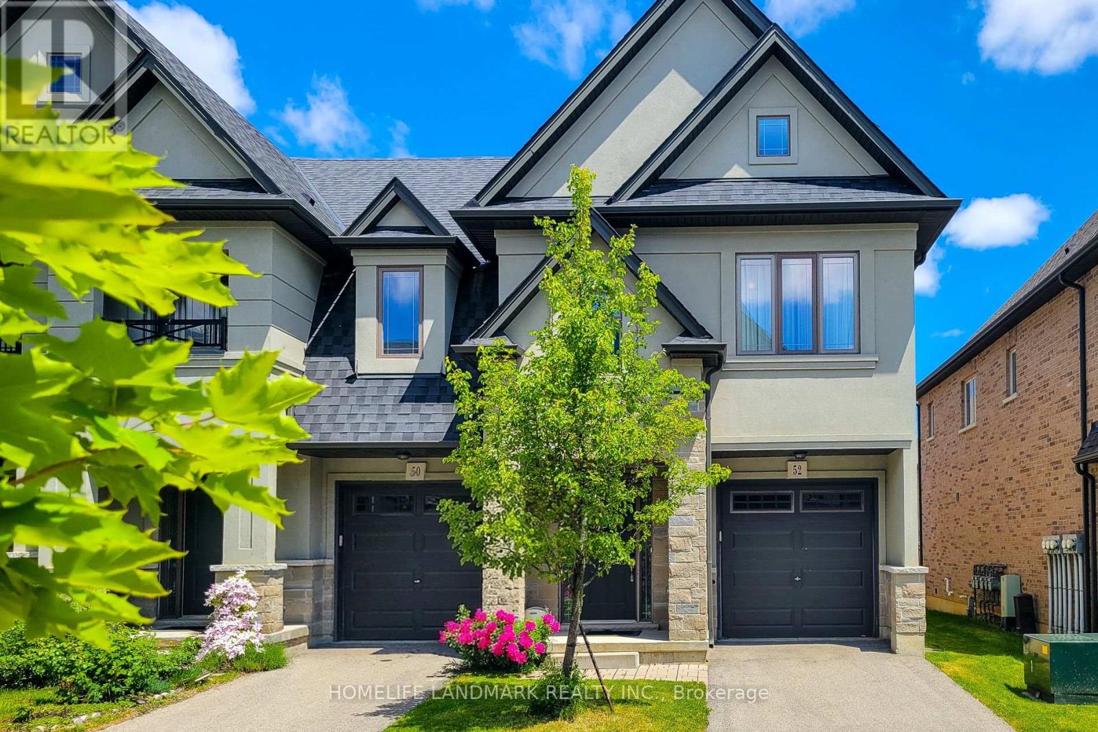 52 SONOMA VALLEY CRESCENT - 1