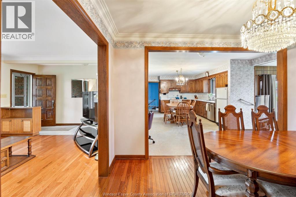 1565 ROXBOROUGH - Image 5