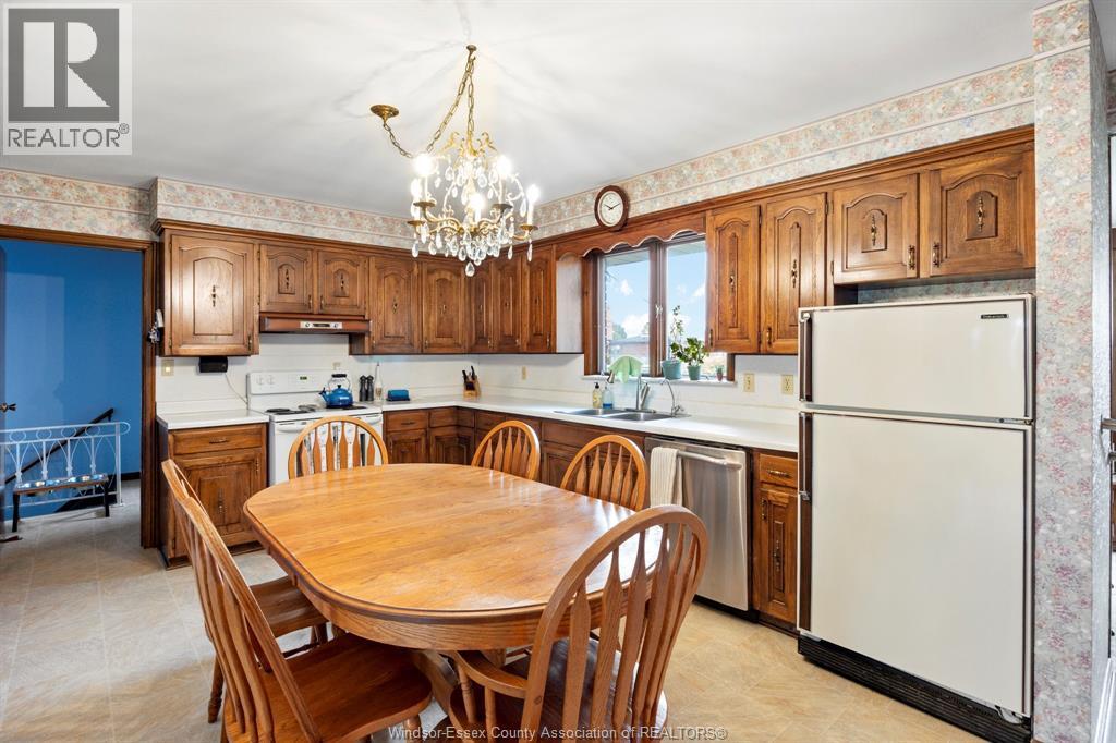 1565 ROXBOROUGH - Image 8