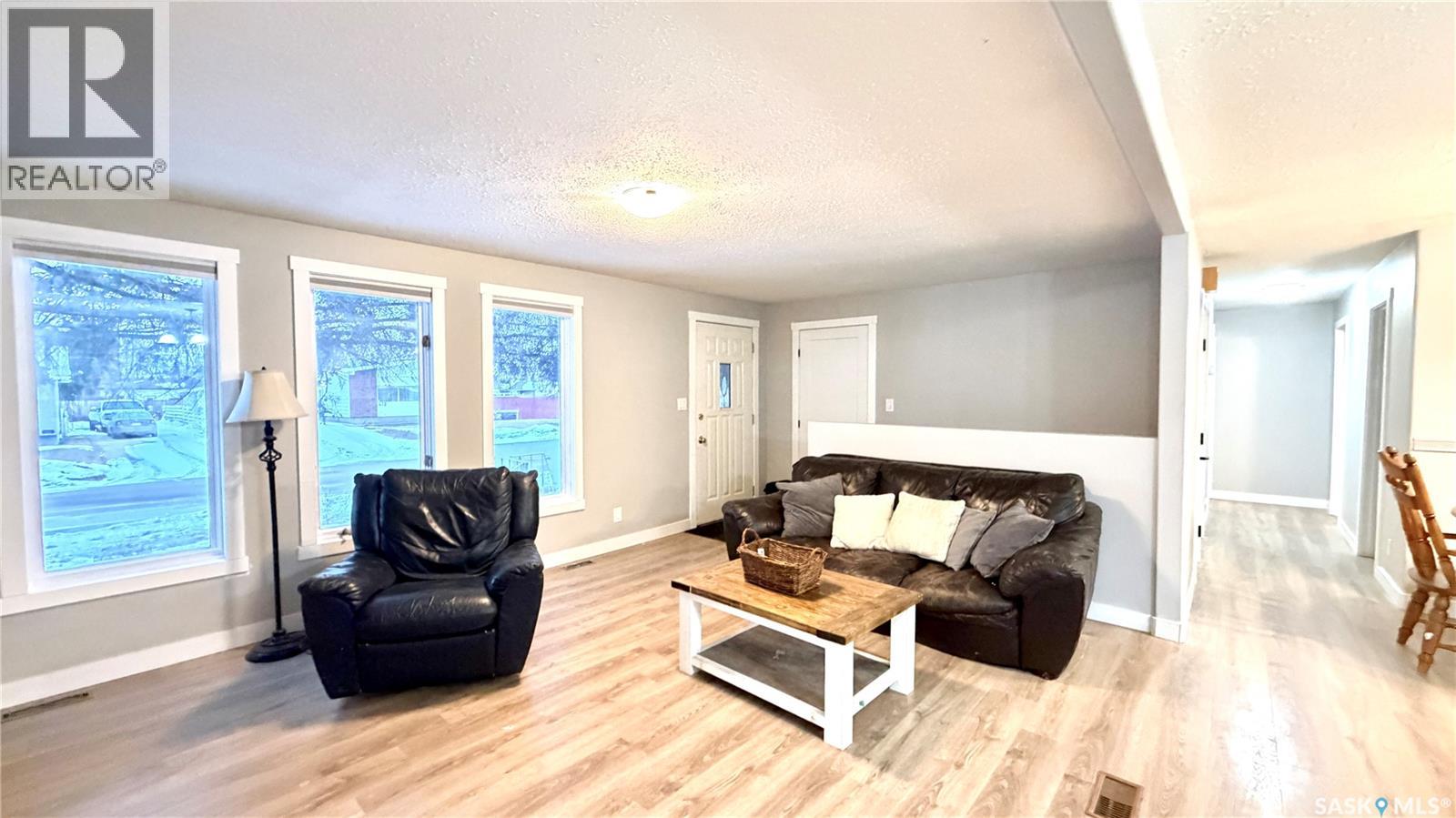 56 Tufts CRESCENT — photo 16