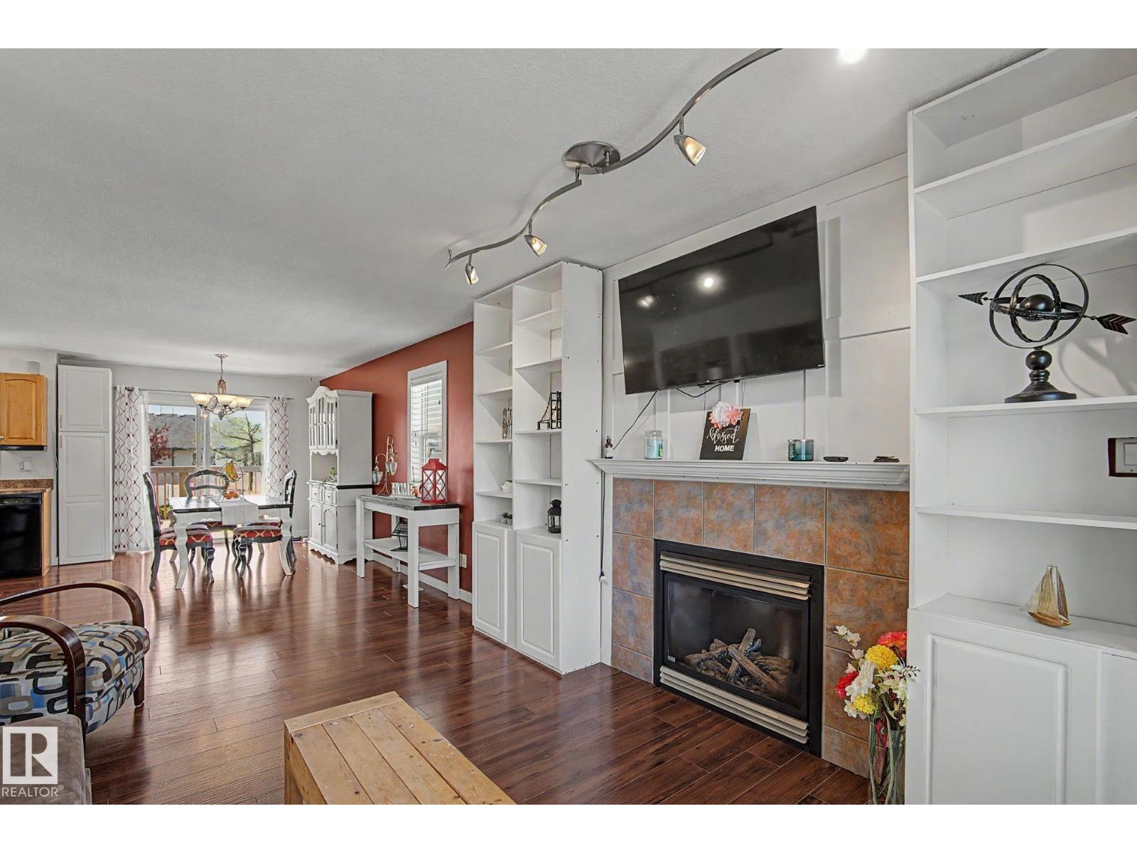 7565 165A AV NW - 15