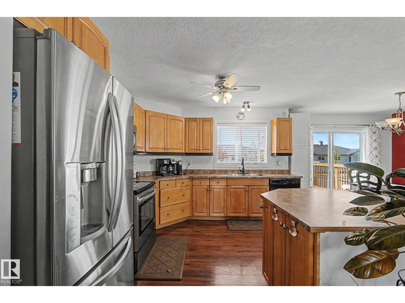 7565 165A AV NW - 5
