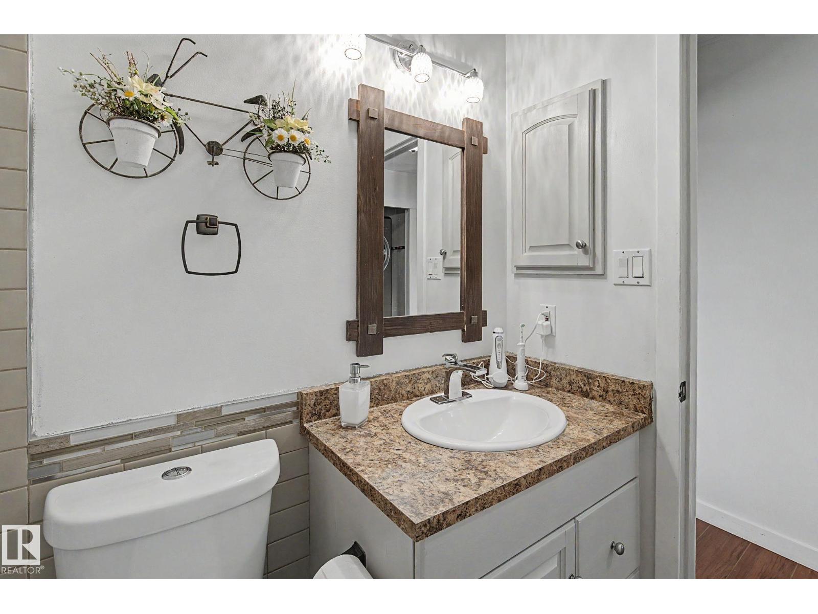 7565 165A AV NW - 18