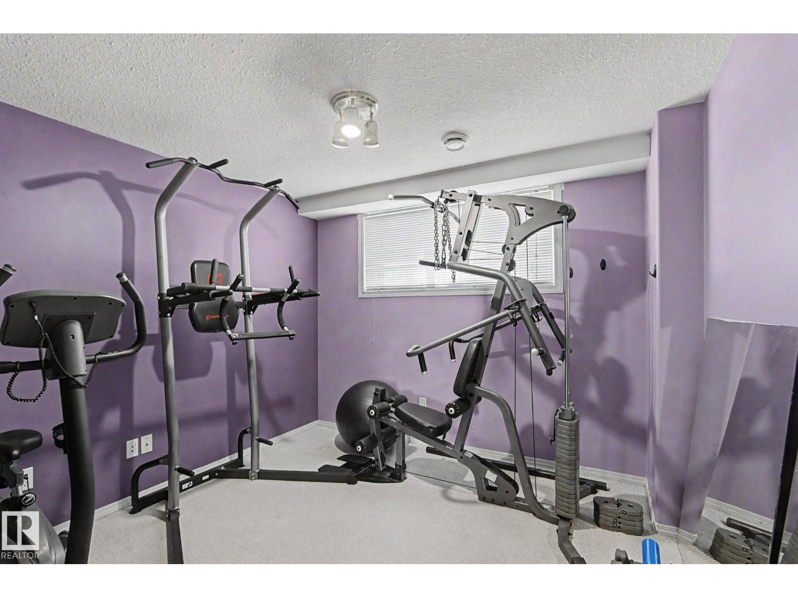7565 165A AV NW - 33