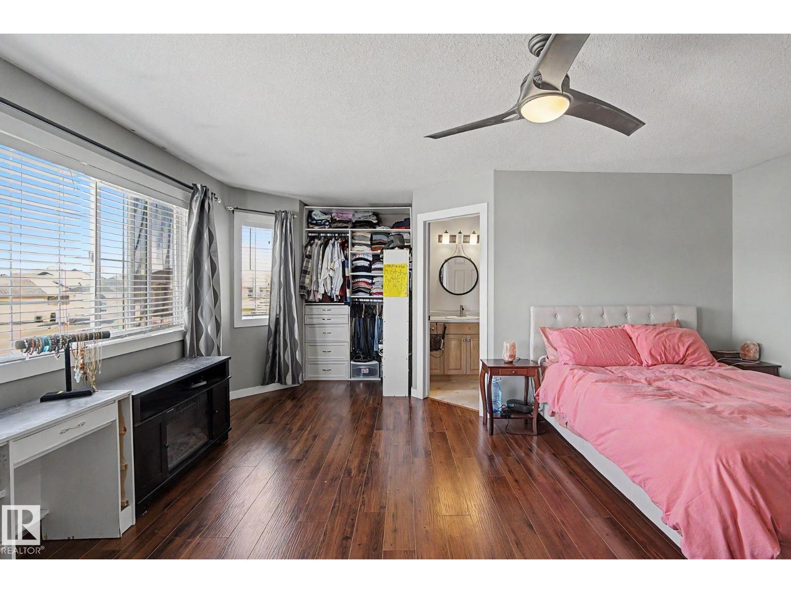 7565 165A AV NW - 25