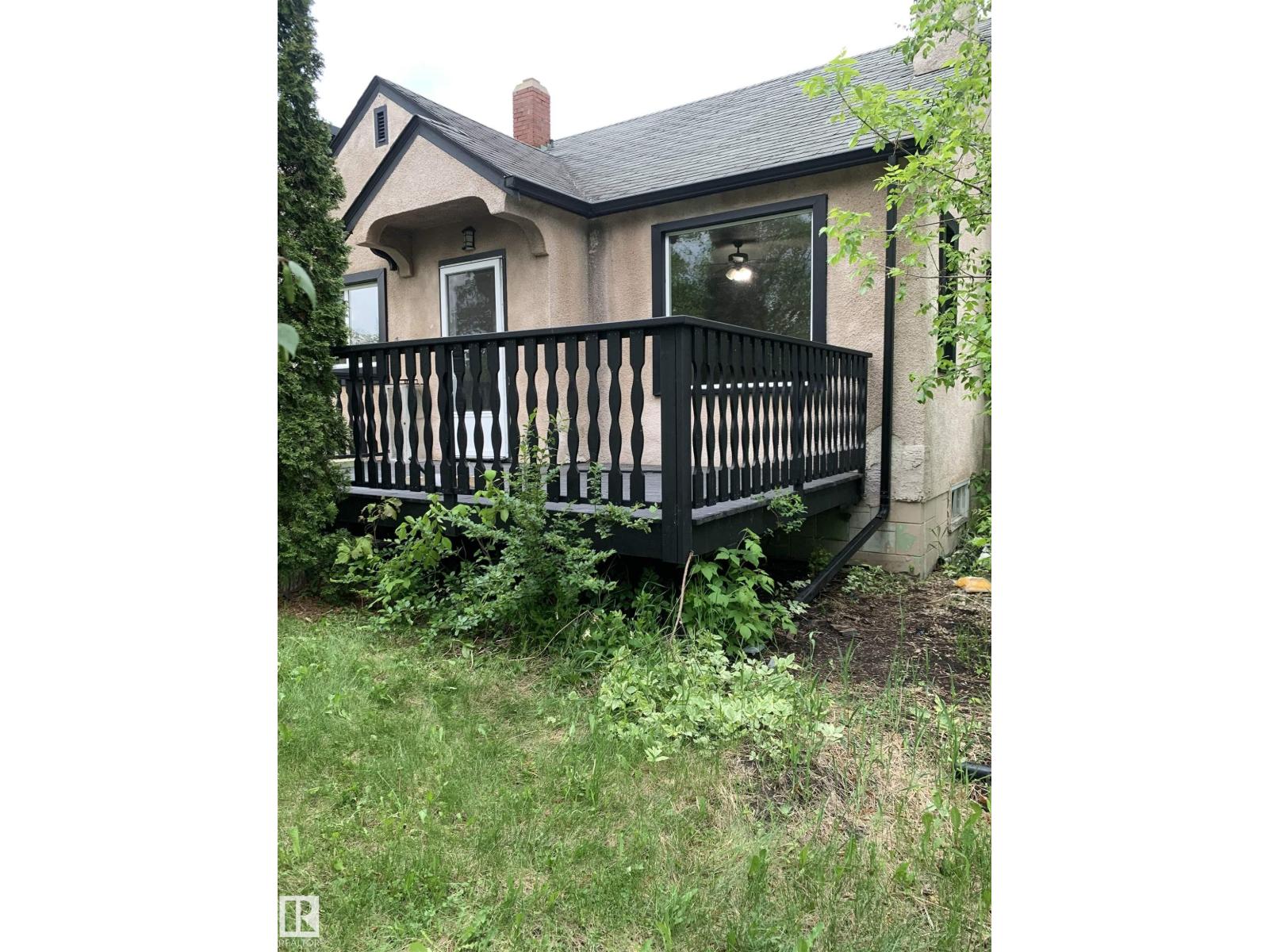 11842 93 ST NW - 3