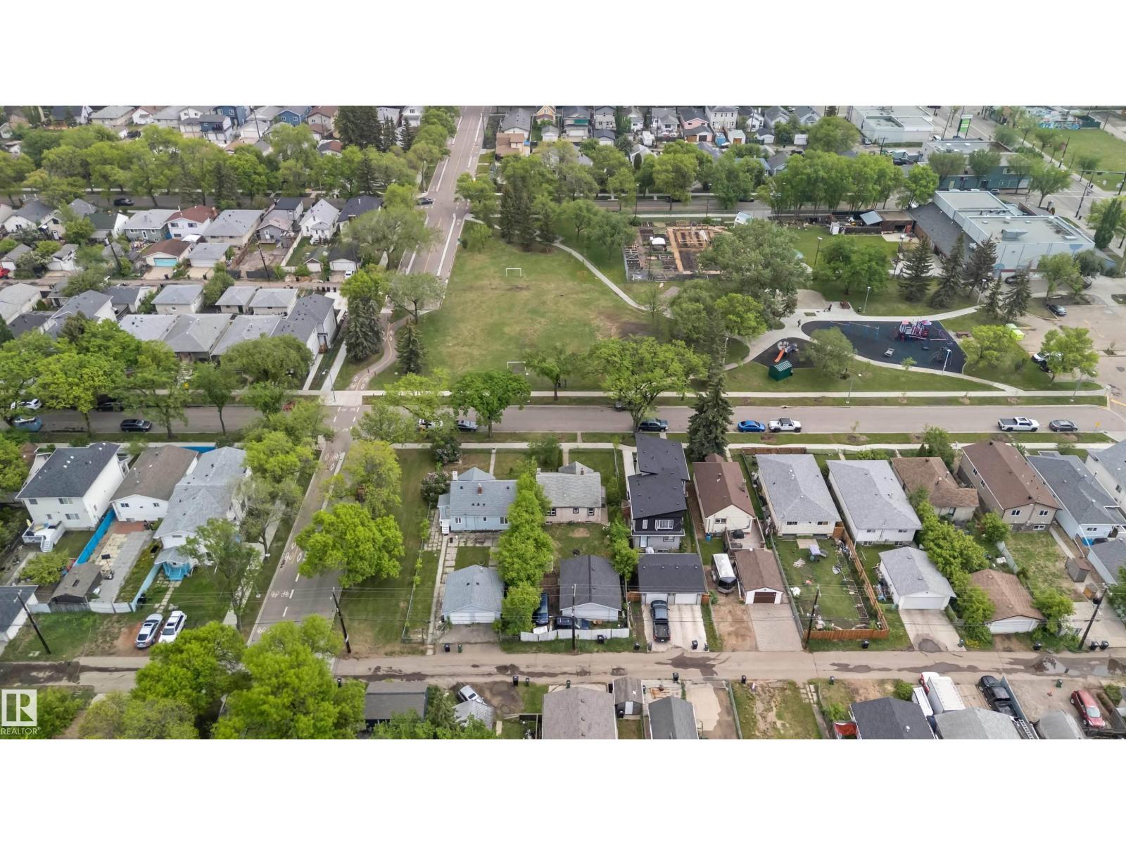 11842 93 ST NW - 41
