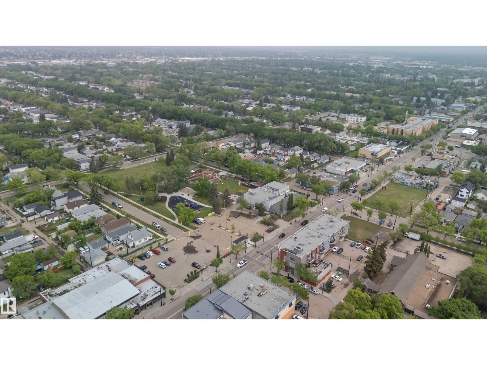 11842 93 ST NW - 44