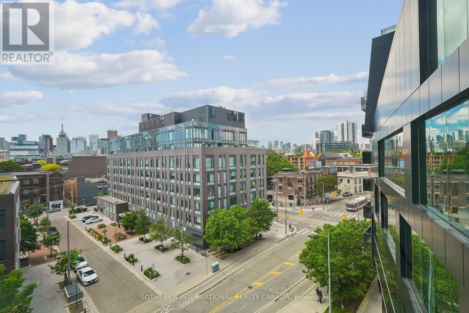 #PH39 47 LOWER RIVER STREET - 17