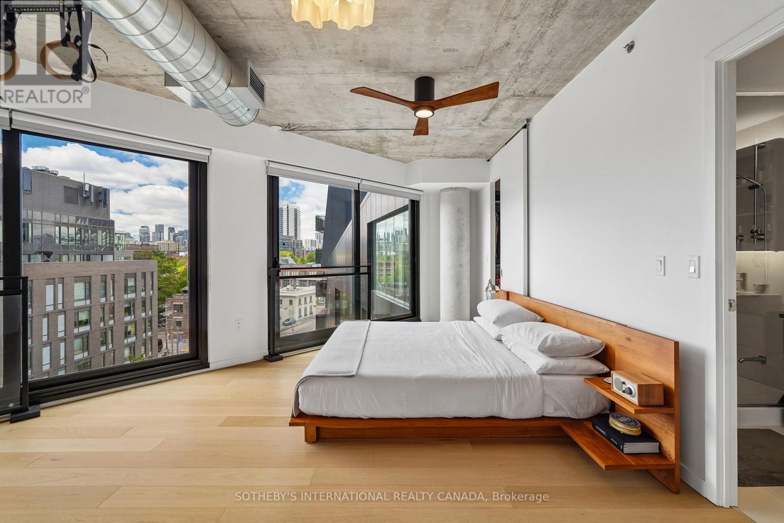 #PH39 47 LOWER RIVER STREET - 26