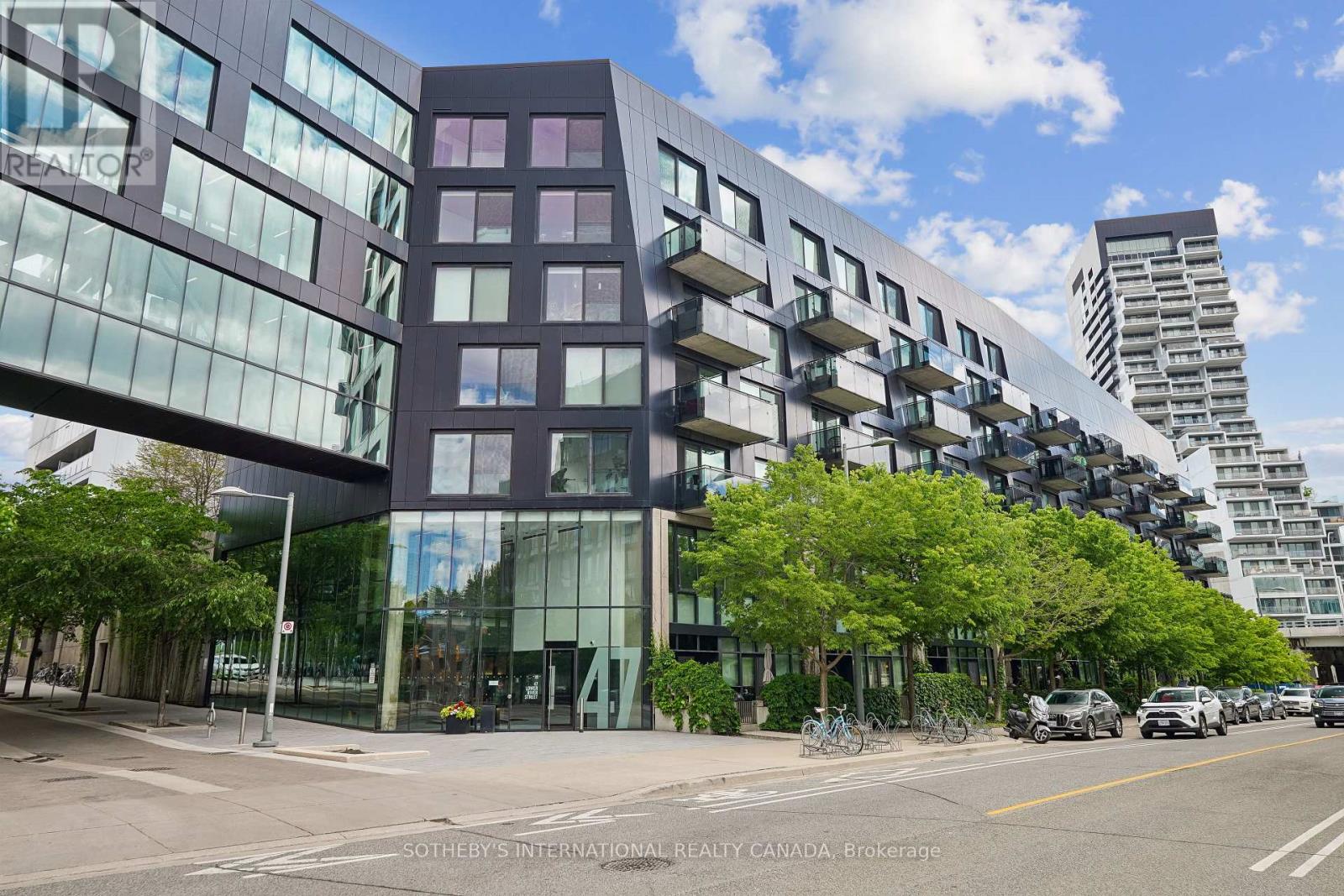 #PH39 47 LOWER RIVER STREET - 39