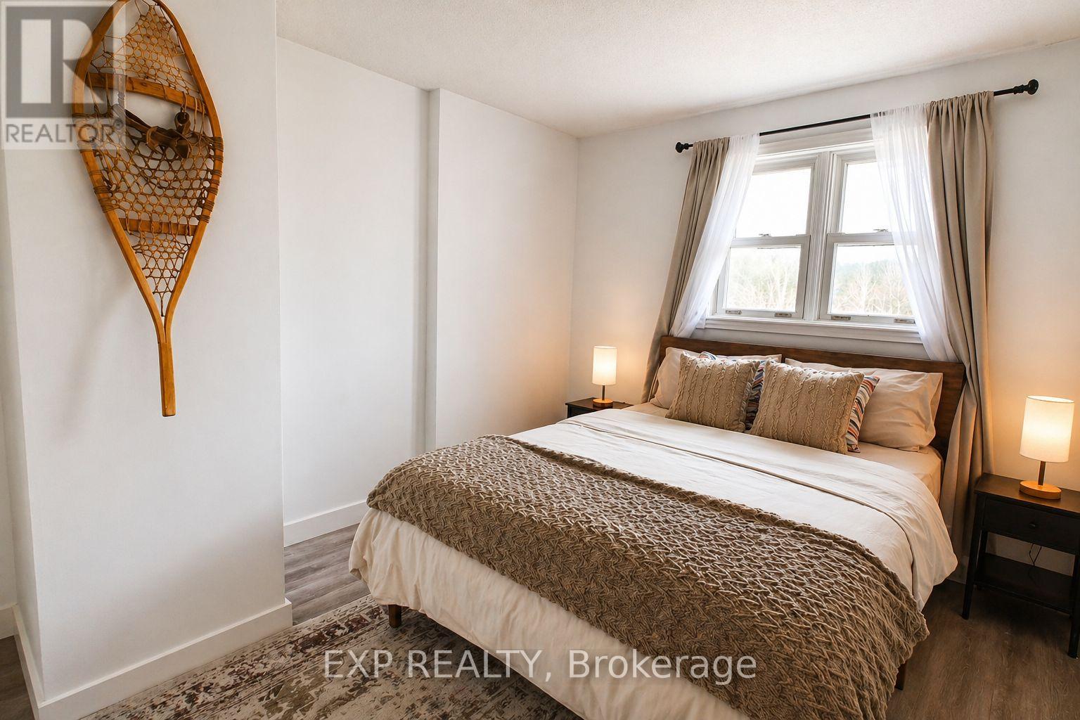 573 A EVERGREEN LANE - 19