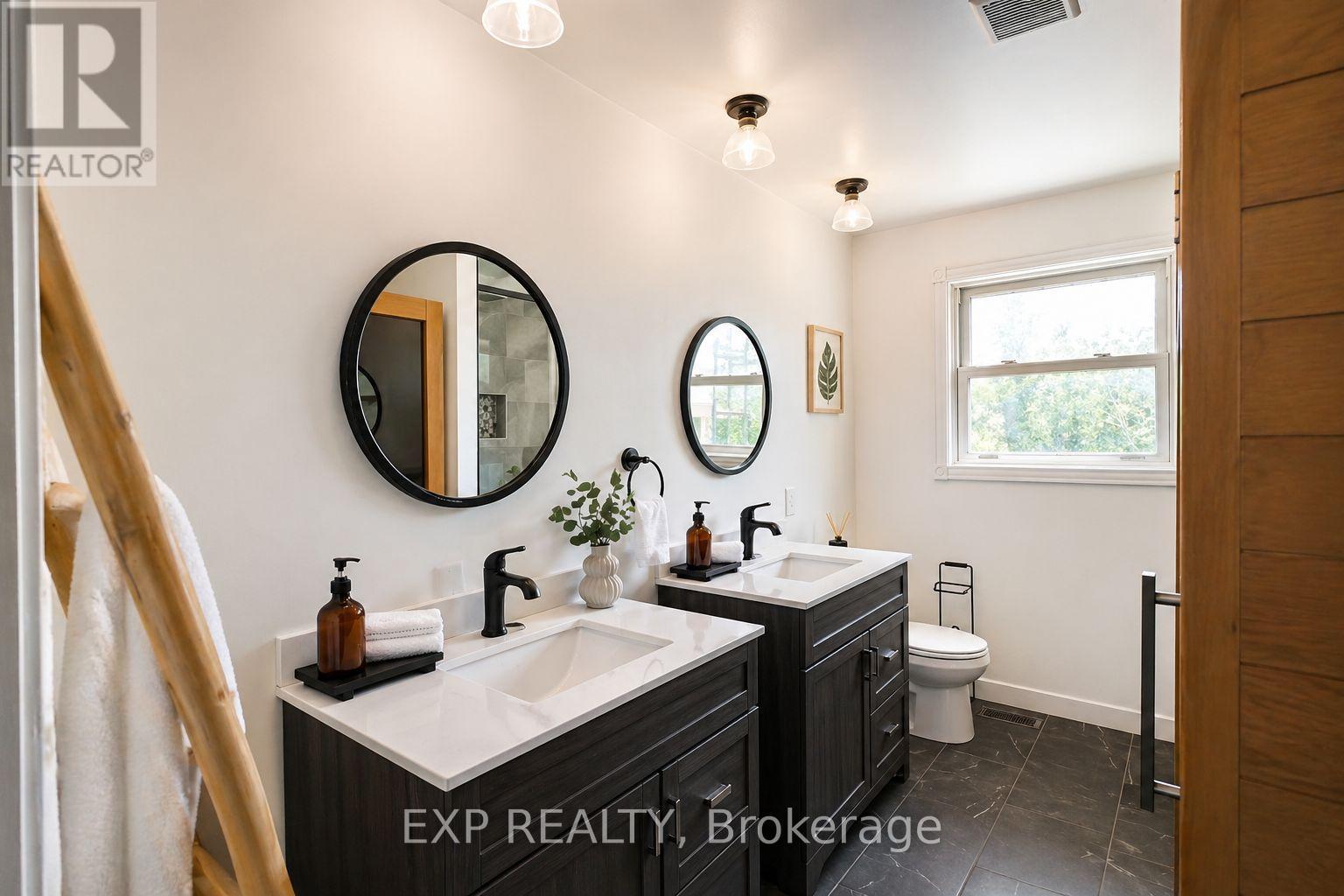 573 A EVERGREEN LANE - 14