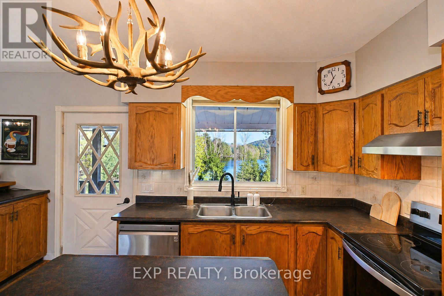 573 A EVERGREEN LANE - 13
