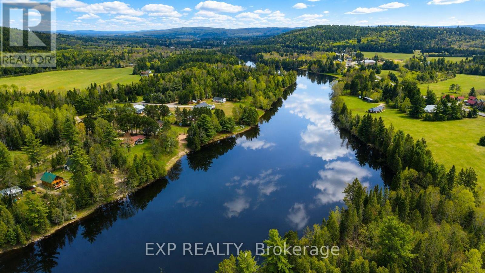 573 A EVERGREEN LANE - 3