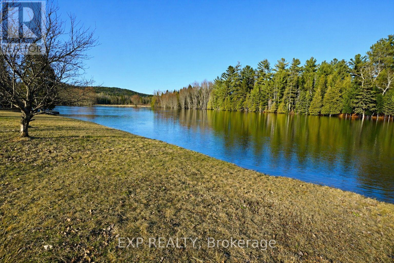 573 A EVERGREEN LANE - 40
