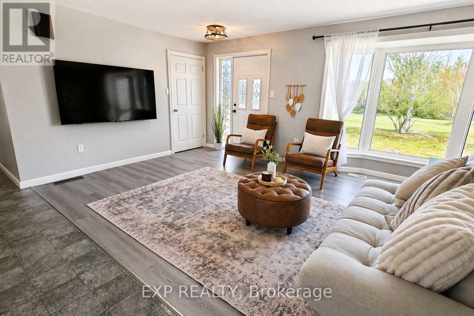 573 A EVERGREEN LANE - 8
