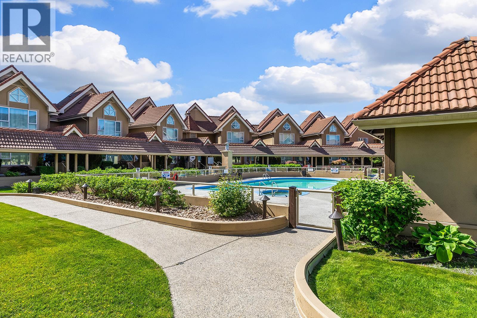 1152 Sunset Drive Unit# 1002, Kelowna