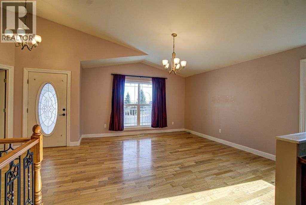 6 Tamarack Road — photo 11