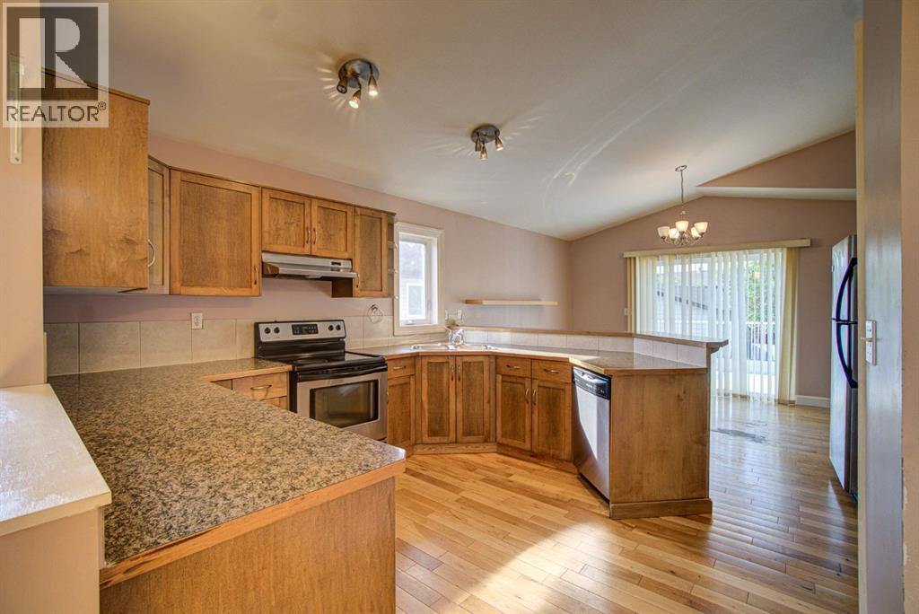 6 Tamarack Road — photo 12