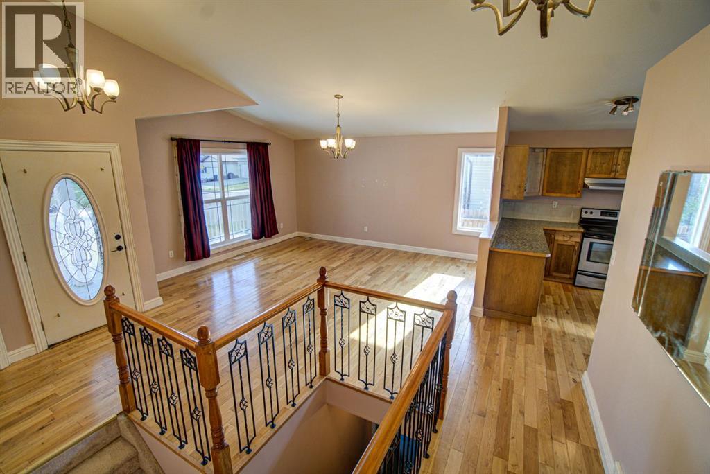 6 Tamarack Road — photo 22