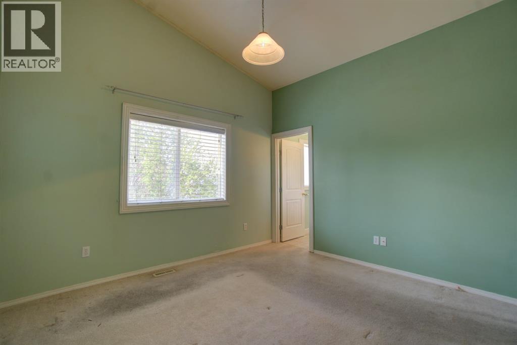 6 Tamarack Road — photo 24