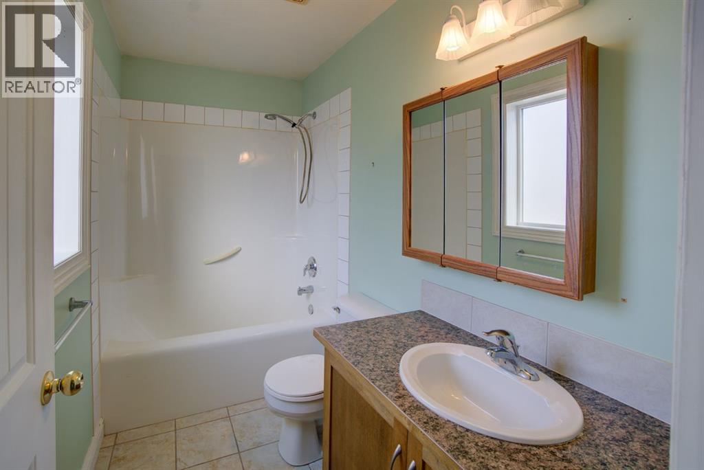 6 Tamarack Road — photo 26