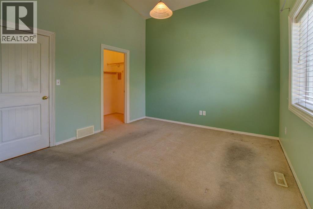 6 Tamarack Road — photo 27