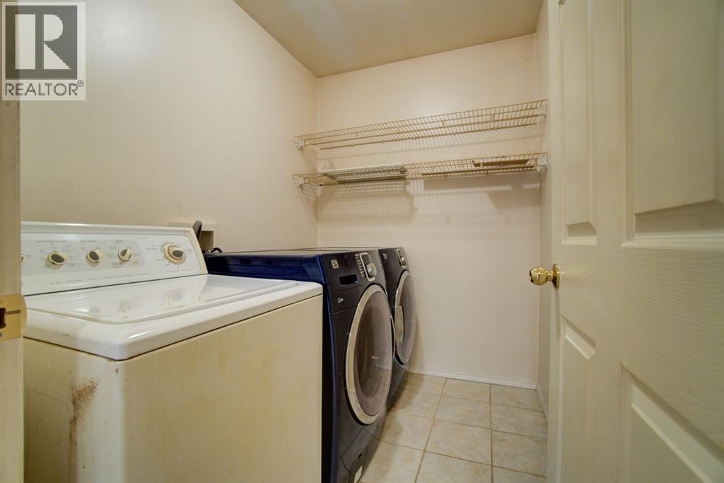 6 Tamarack Road — photo 42