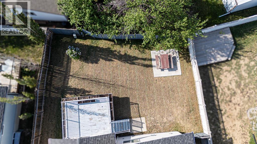 6 Tamarack Road — photo 47