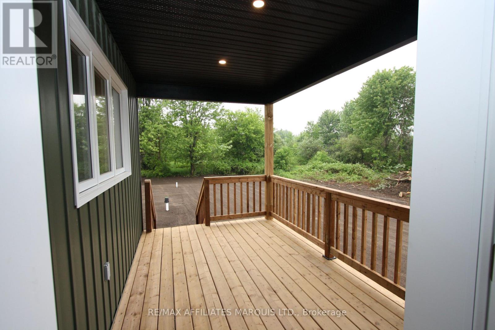 21477 MACGREGOR DRIVE - 16