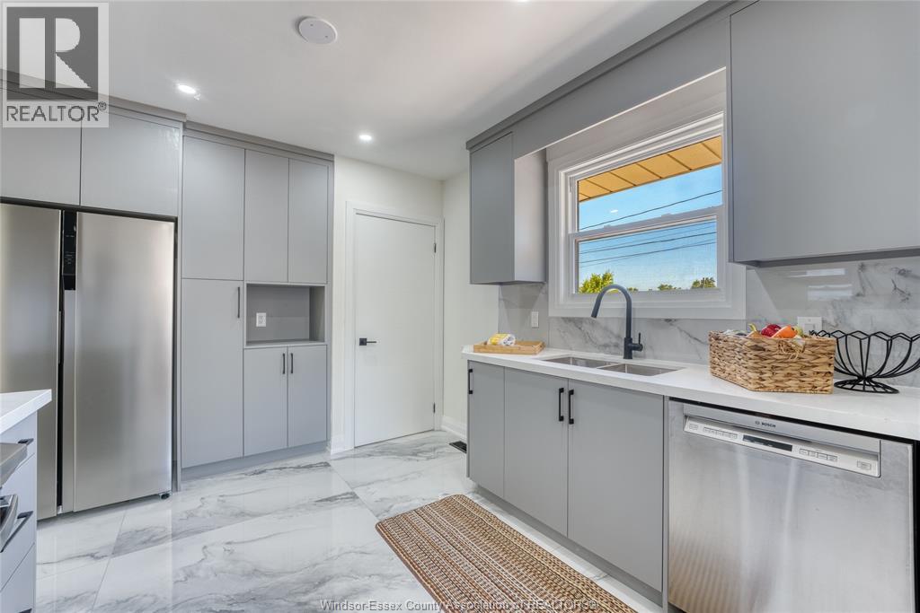 3310 RANKIN AVENUE - 19
