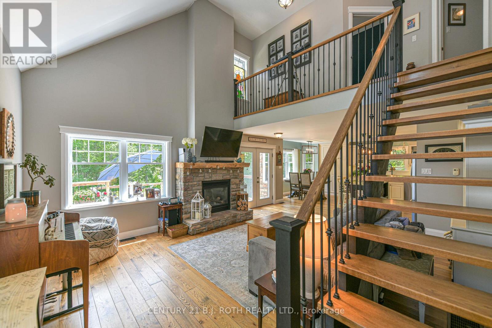 2833 SWITCH ROAD - 19