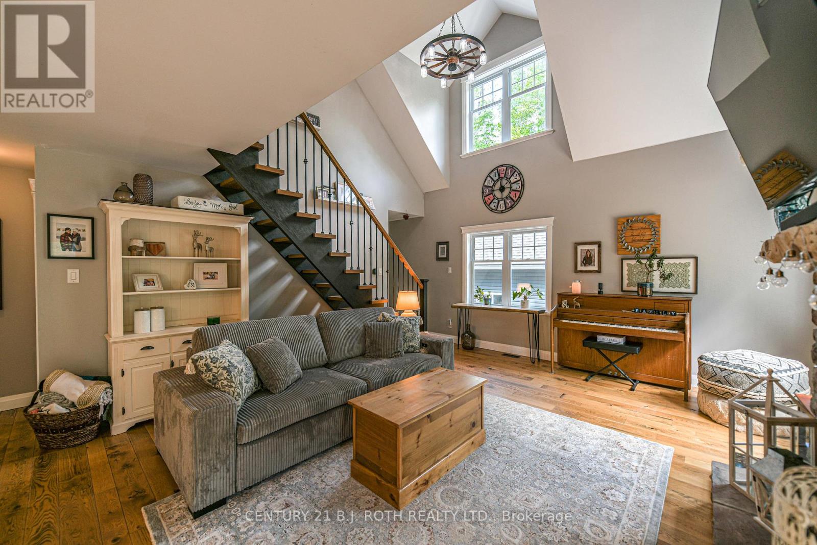 2833 SWITCH ROAD - 22