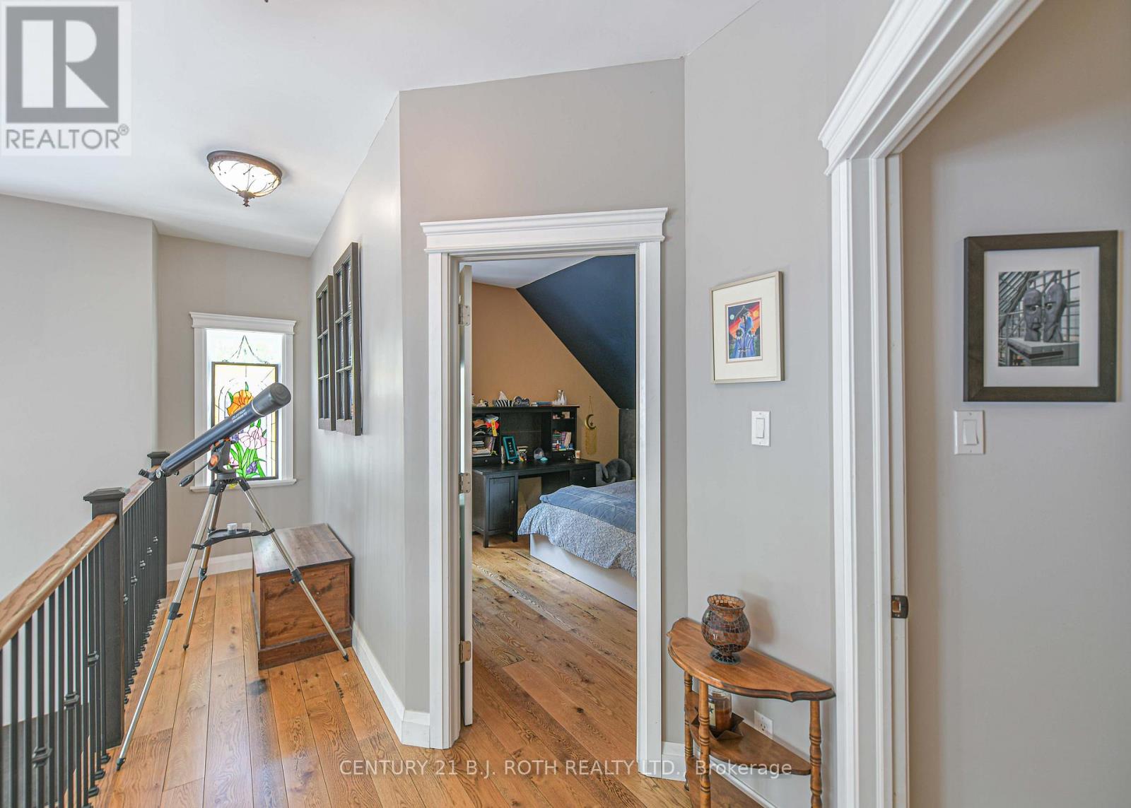 2833 SWITCH ROAD - 35