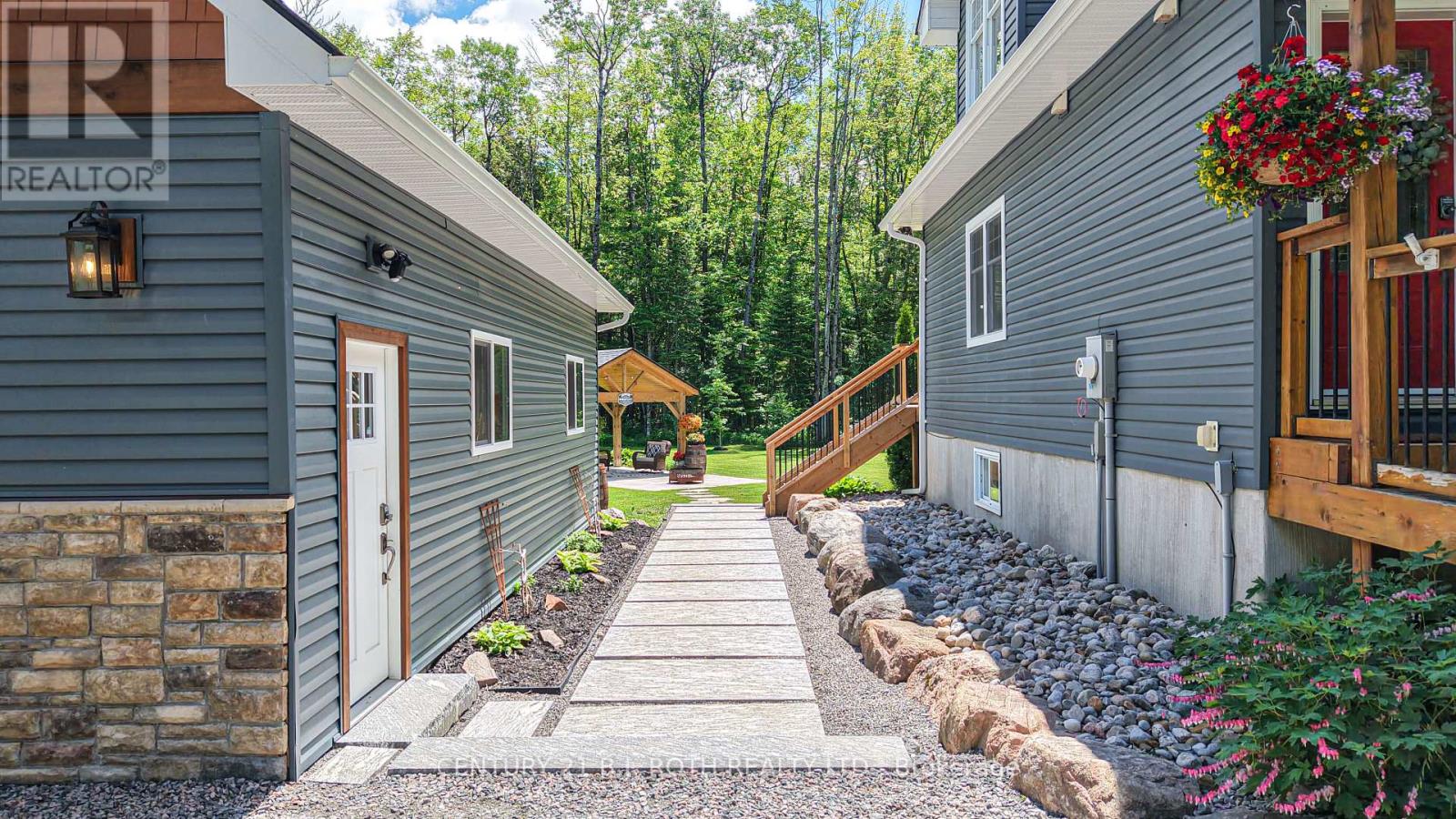 2833 SWITCH ROAD - 8