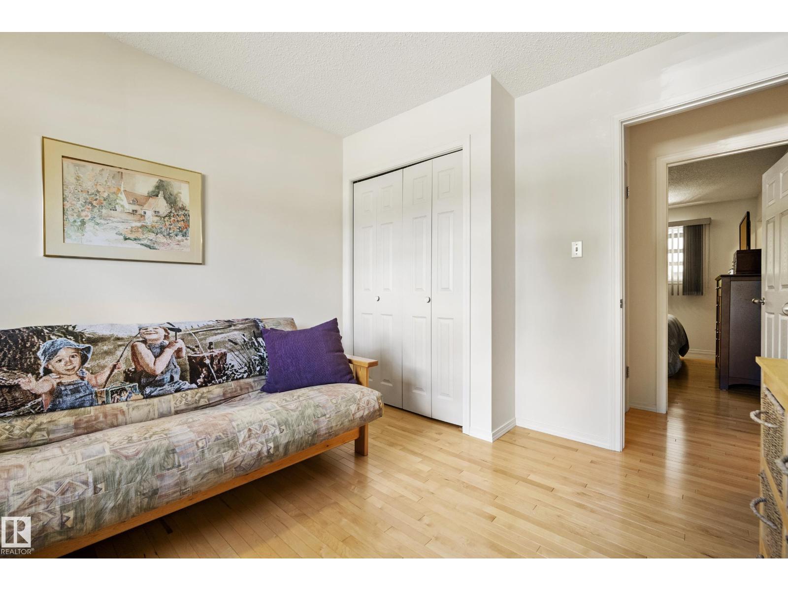 3208 70 ST NW — photo 19
