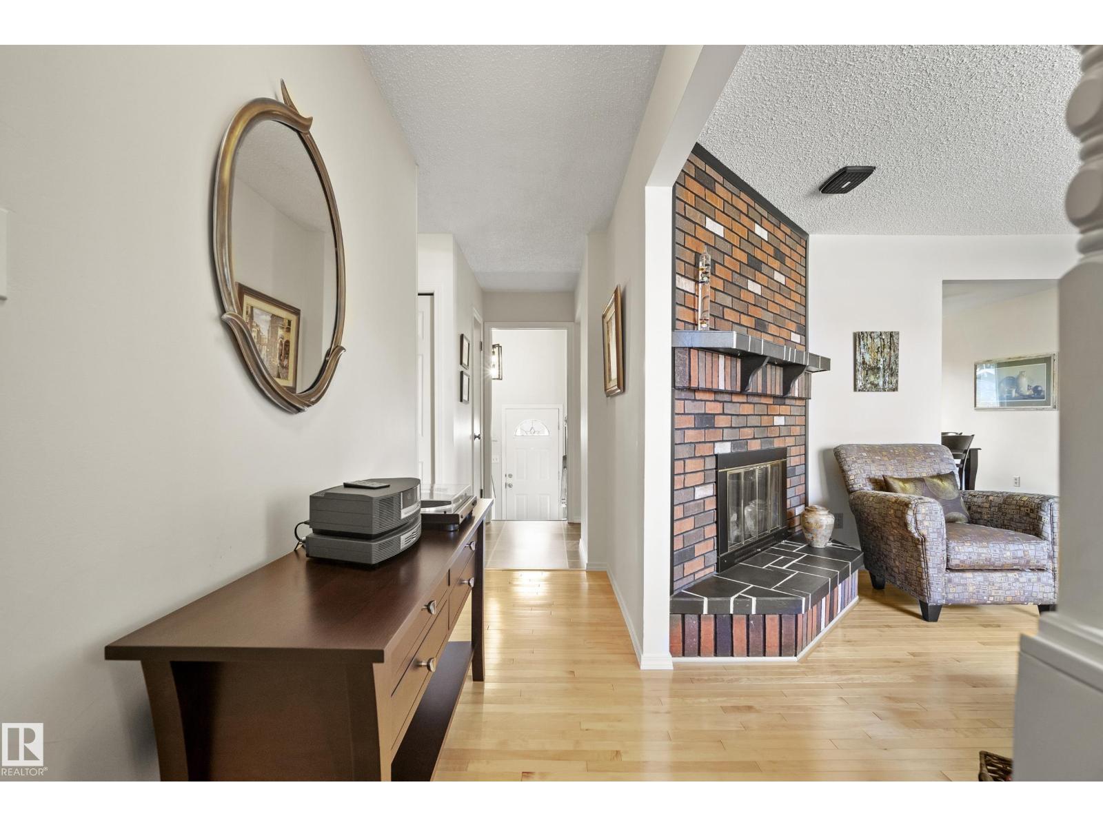 3208 70 ST NW - photo 3