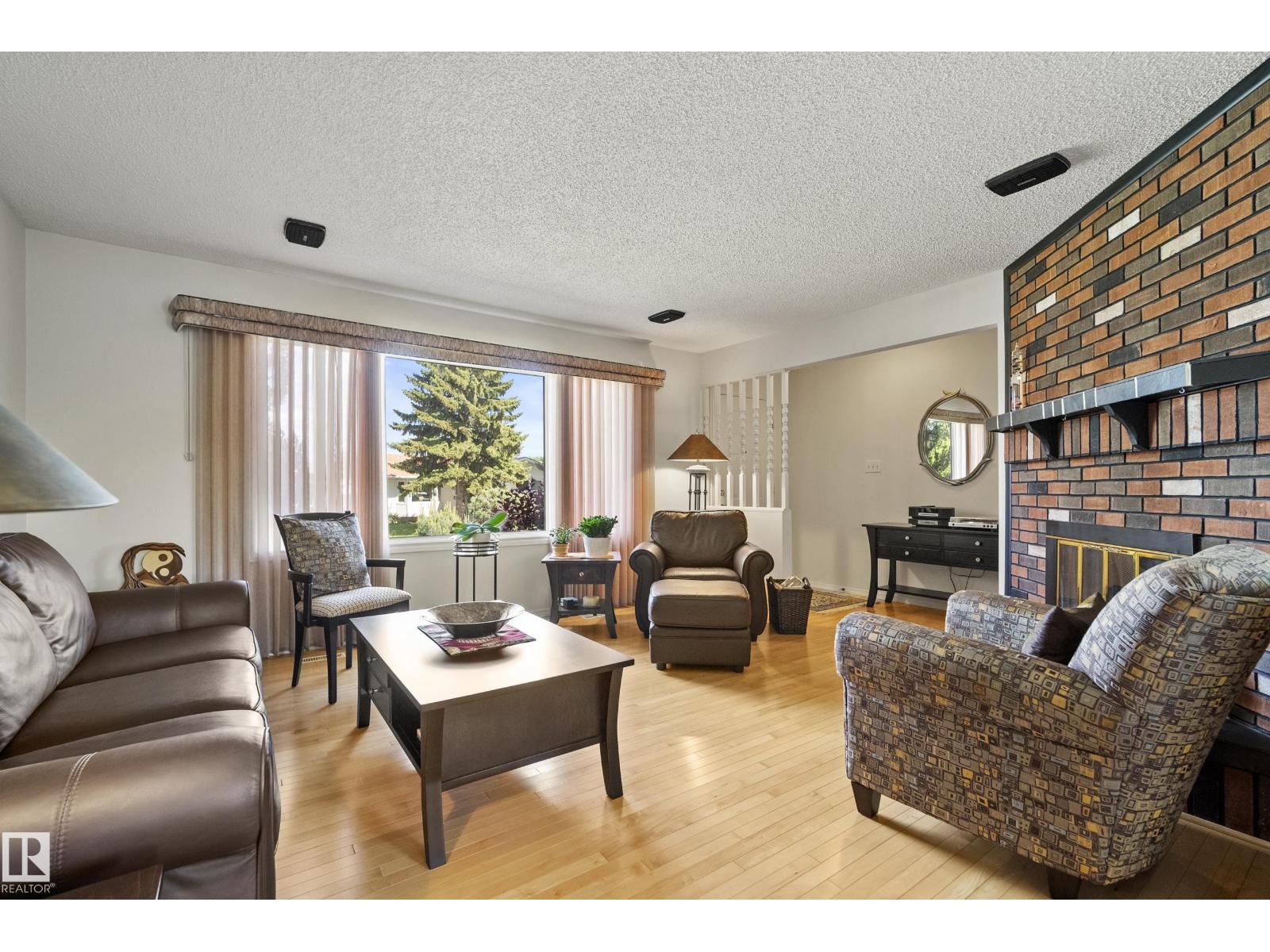 3208 70 ST NW - photo 5