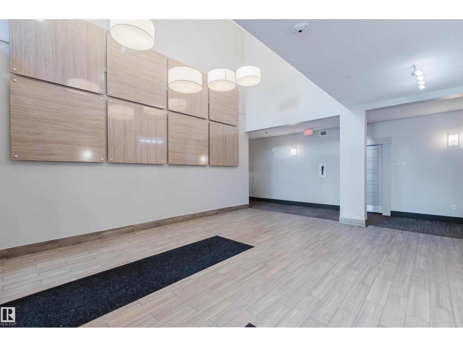 #217 508 Griesbach PR NW - 18