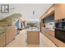 15 Cruikshank Avenue, Toronto, ON M4K1S6 Photo 14