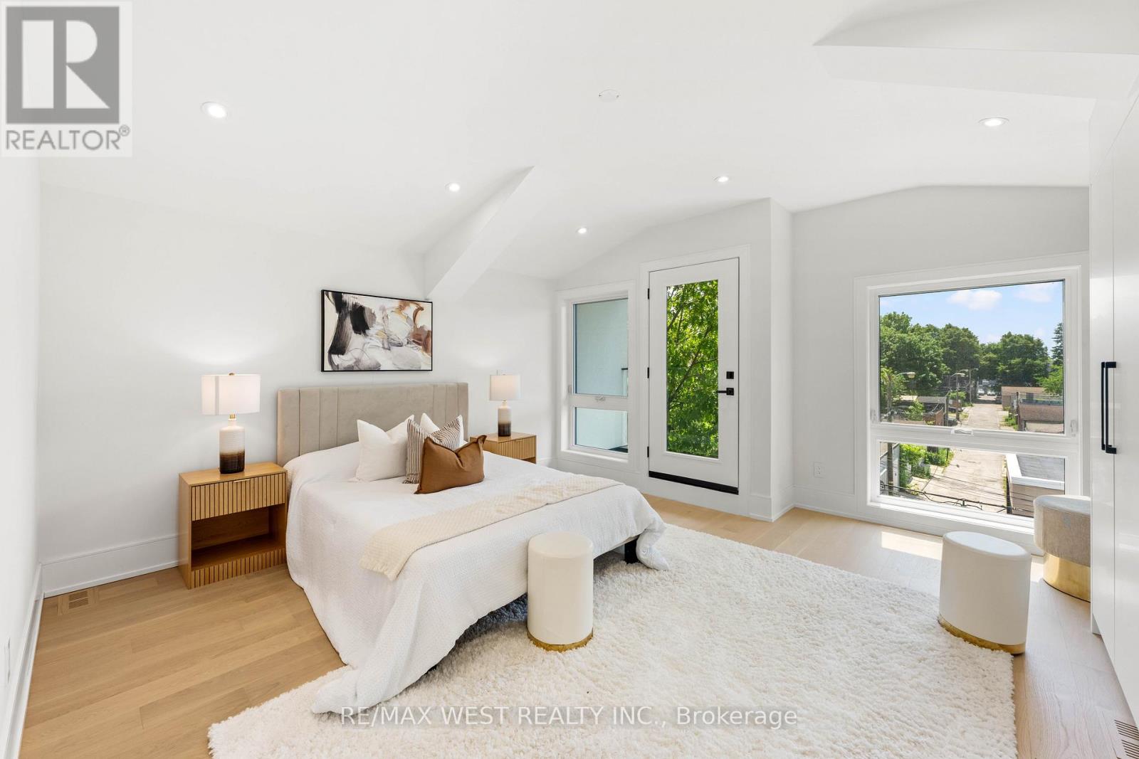 15 CRUIKSHANK AVENUE - 35