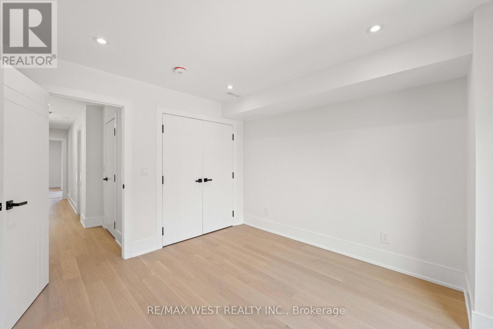 15 CRUIKSHANK AVENUE - 30