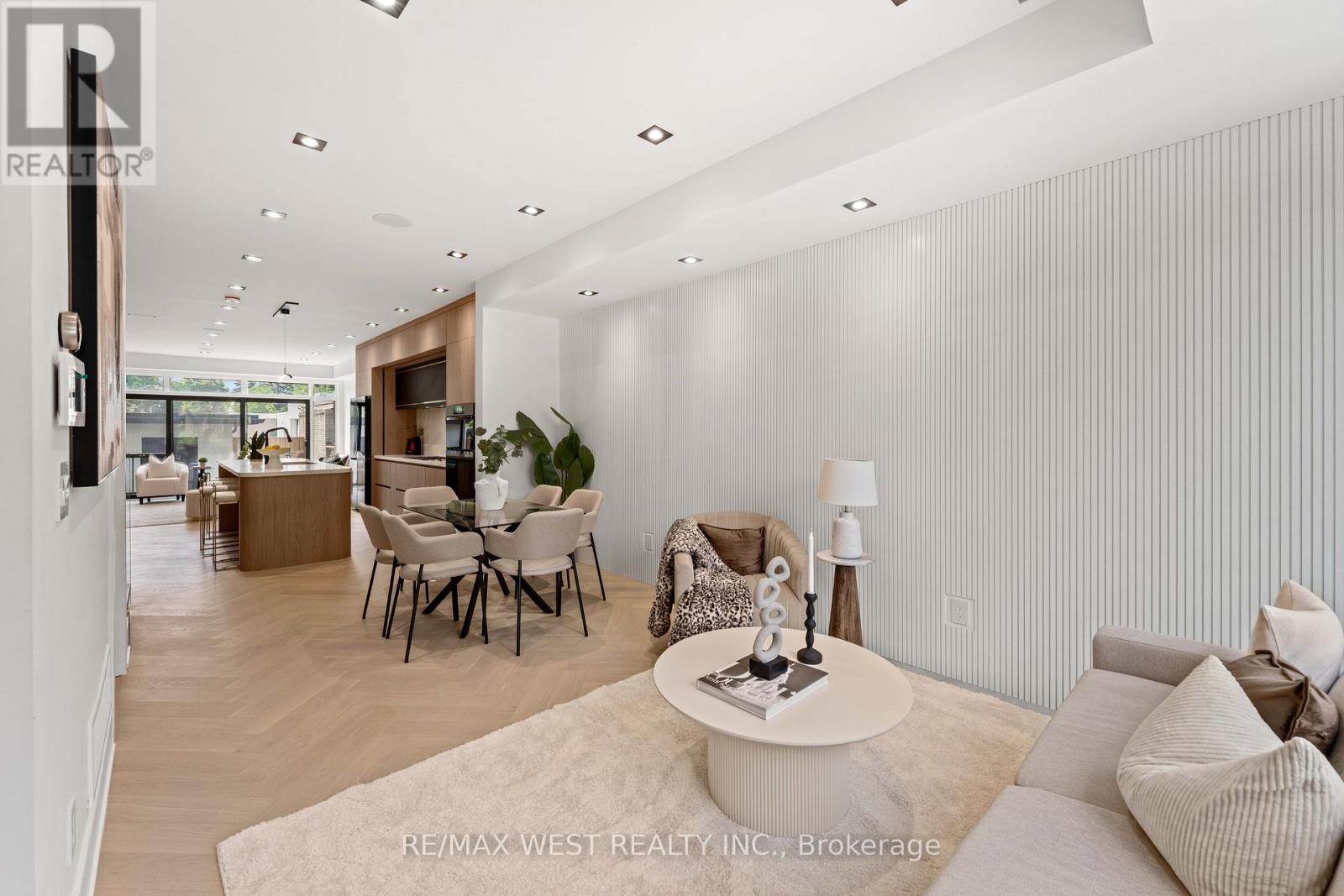 15 CRUIKSHANK AVENUE - 8